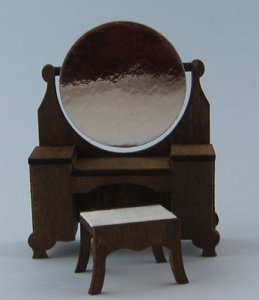 Bexley Dressing Table and Bench Half-inch scale