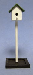 Birdhouse On Pole One-inch scale