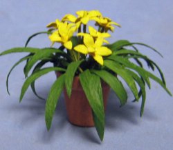 Daylily in a Terra Cotta Pot Half-inch scale