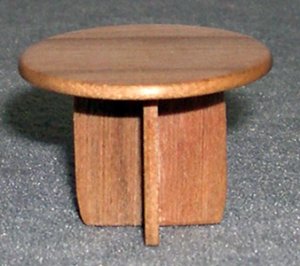 Round End Table Half-inch scale