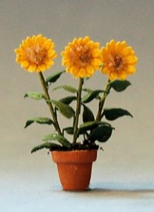 Sunflower in a Terra Cotta Pot Quarter-inch scale
