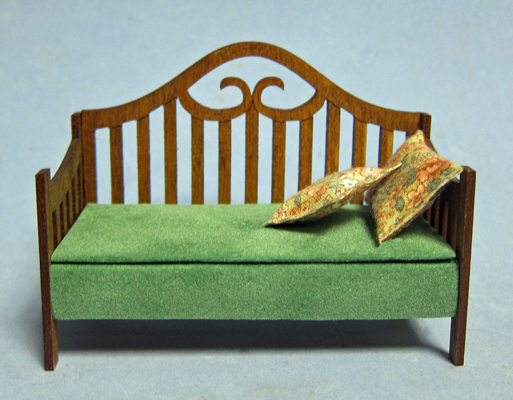 Daybed Half-inch scale - Click Image to Close