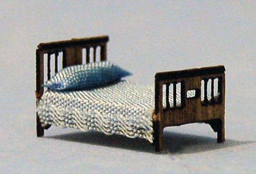 Grandma's Bed 1/144th scale - Click Image to Close